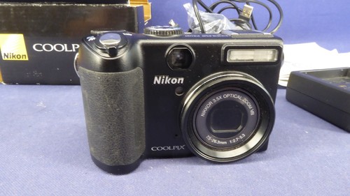 Nikon coolpix p5100 - nikon, 12,1